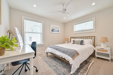 New Construction - * A Zone Location * This 4,000 Sf 3-story - photo 22