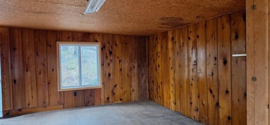 Seller's are motivated Welcome to your lakeside retreat on - photo 32