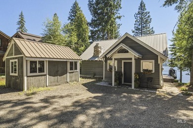 Welcome to an extraordinary opportunity on the shores of Payette - photo 9
