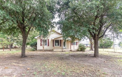 Cedar Creek Lake Home For Sale in Mabank Texas