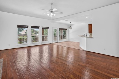 Beautifully maintained single-story home offering 2,400 sq. ft - photo 9