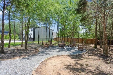 Lake Home For Sale in Pottsboro, Texas