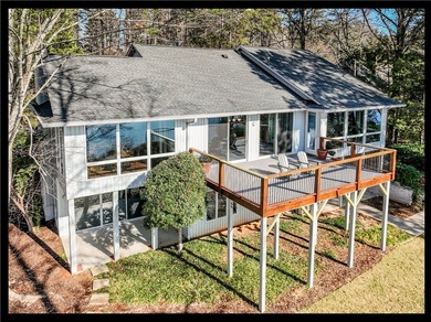 Lake Home For Sale in Seneca, South Carolina