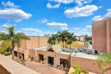 NEW LOW PRICE - NEW LOW PRICE - Spacious bedrooms with walk-in - photo 17