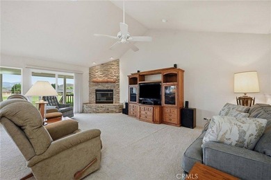 Meticulously maintained and beautifully landscaped, this - photo 10