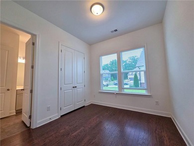 Like-new West-facing Ashton Woods home 4 bedrooms | 4 bathrooms - photo 11
