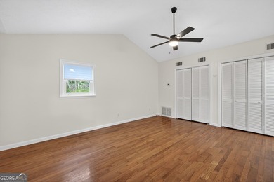 New stainless steel appliances added. Located just off West - photo 13