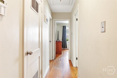 Charming 3-bedroom, 2-bath bungalow in a highly desirable - photo 14