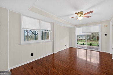 New stainless steel appliances added. Located just off West - photo 18