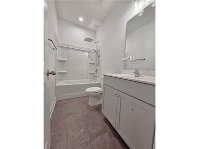 Like-new West-facing Ashton Woods home 4 bedrooms | 4 bathrooms - photo 21