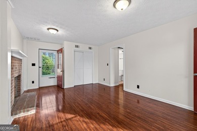 New stainless steel appliances added. Located just off West - photo 23