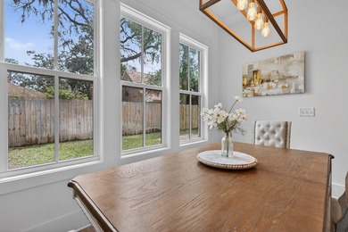 Built in 2021 by renowned local builder Damian Curtis, this 2 - photo 26