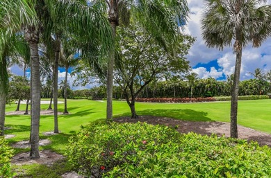 This exceptional and fully renovated one-story 5-bedroom, 5-bath - photo 33