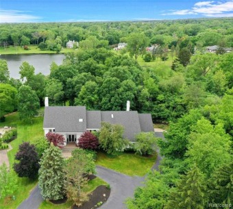 Orange Lake Home For Sale in Bloomfield Hills Michigan