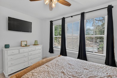 Built in 2021 by renowned local builder Damian Curtis, this 2 - photo 47