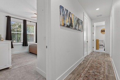 Built in 2021 by renowned local builder Damian Curtis, this 2 - photo 49