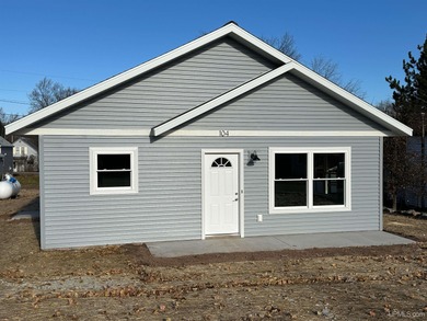 Lake Independence Home For Sale in Big Bay Michigan