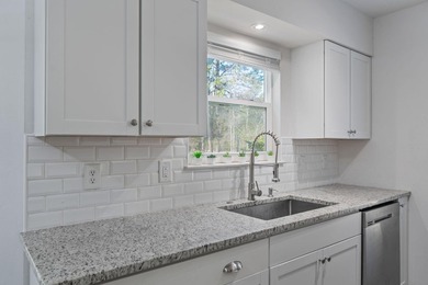 Well-maintained 3BR/2.5BA home in desirable Kelly Hill Estates! - photo 9