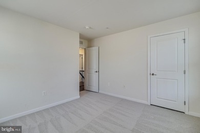 $10,000 Closing Credit w/ acceptable offer. Why wait for new - photo 11