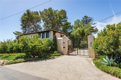 1 Peppertree Dr - photo 1