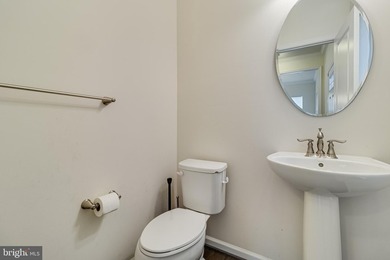 $10,000 Closing Credit w/ acceptable offer. Why wait for new - photo 36