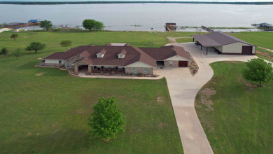 Sprawling Ranch-Style Home w/ Spectacular Views! 
 - Lake Home For Sale in Emory, Texas