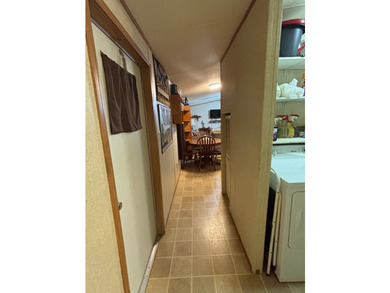 Looking for the ideal getaway or family retreat? This charming - photo 15