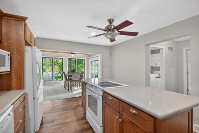Properties like this don't come along often on Herrington Lake - - photo 24