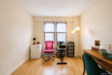 A rare chance to own in the heart of Flushing is here! This two - photo 27