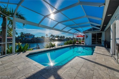 Premier Luxury Waterfront Estate | 235' Frontage | Unique Corner - photo 36