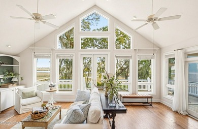 IN-TOWN DEEPWATER HOME! Extrememly rare find in Beaufort County - photo 1