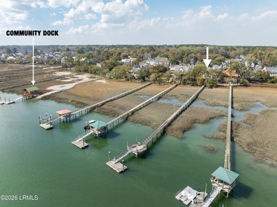 IN-TOWN DEEPWATER HOME! Extrememly rare find in Beaufort County - photo 6