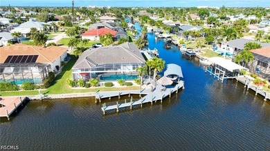 Premier Luxury Waterfront Estate | 235' Frontage | Unique Corner - photo 48