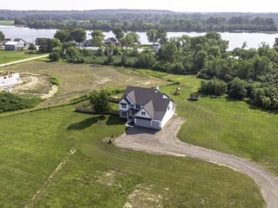 Lake Home For Sale in Morris, Illinois