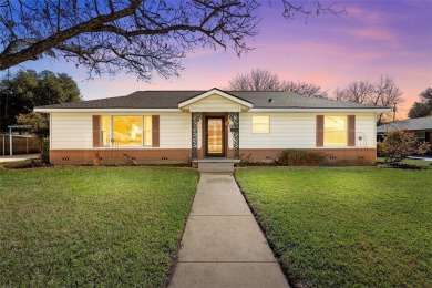 Lake Home For Sale in Waco, Texas