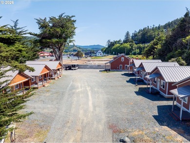 Located near the Port of Gold Beach and just minutes from local - photo 1