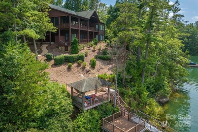 Discover a world where the majestic Blue Ridge Mountains and the - photo 2