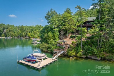 Discover a world where the majestic Blue Ridge Mountains and the - photo 5