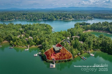 Discover a world where the majestic Blue Ridge Mountains and the - photo 6