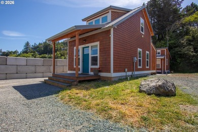 Located near the Port of Gold Beach and just minutes from local - photo 8