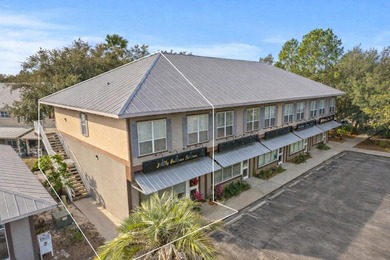 Rare and sought after live/work opportunity in the heart of - photo 1