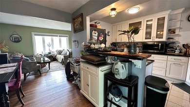 Welcome to this charming Massapequa home offering comfort - photo 6