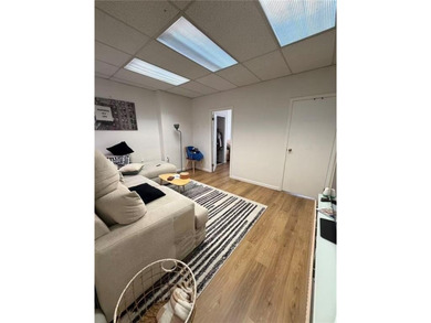 Well-maintained 1-story brick 2-family home. The property - photo 14