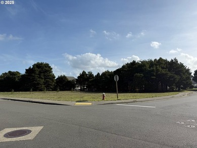 BANDON OCEAN TRAILS huge, .25-acre, level, corner lot with ideal - photo 4