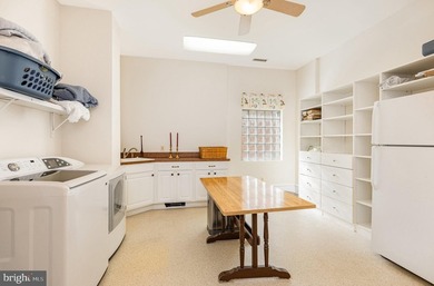 Discover a rare gem in the heart of historic downtown - photo 14