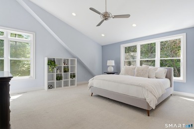 Beautifully sited on a fabulous private lot in the highly - photo 15