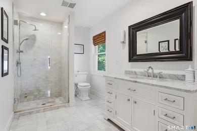 Beautifully sited on a fabulous private lot in the highly - photo 19