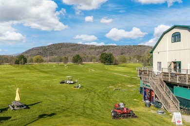 A rare opportunity to acquire and reimagine a 23.38-acre - photo 10