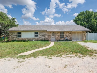 Lake Brownwood Home For Sale in Brownwood Texas