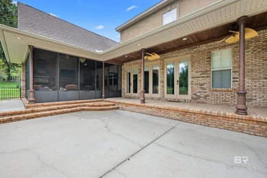 Luxury Living on the Golf Course! Experience timeless elegance - photo 17
